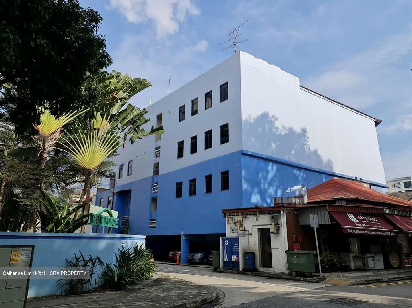 Oriental Venture Building (D14), Office #568021481